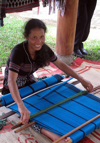 “Zeng” weaving revived in A Luoi district, Thua Thien Hue province - ảnh 2